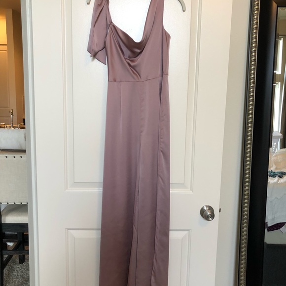 Blush colored jumpsuit - Picture 4 of 8